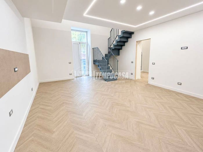 Appartamento quadrilocale in vendita in Via Croci San Lucia Al Monte, Quartieri Spagnoli, Napoli