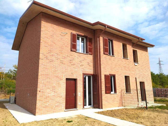 Casa quadrilocale in vendita in Via Caduti di Nassiriya, Centro, Casalpusterlengo