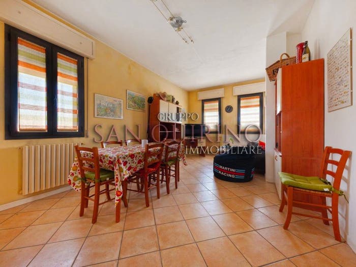 Appartamento trilocale in vendita in Via Claudia, Centro, Maranello