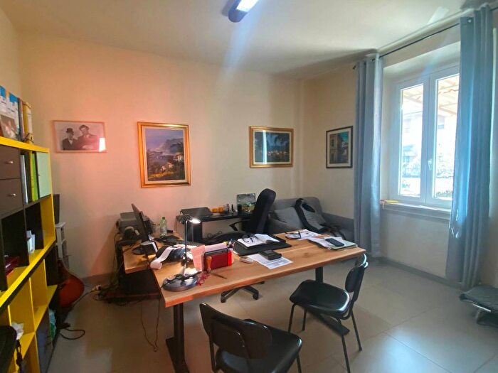Appartamento trilocale in vendita in Via Empolese, Centro, Monsummano Terme