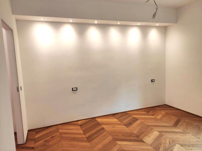 Appartamento quadrilocale in vendita in Via Luigi Poma, Crosione, Pavia