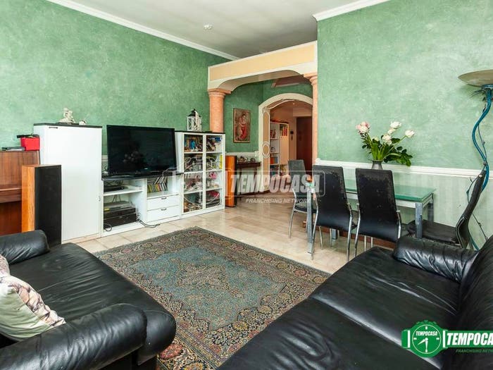 Appartamento trilocale in vendita in Via Costantina, Colognola, Bergamo