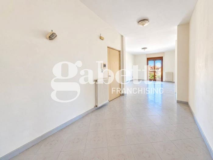 Appartamento quadrilocale in vendita in Via Rolando Rossetti, Centro, Mugnano di Napoli
