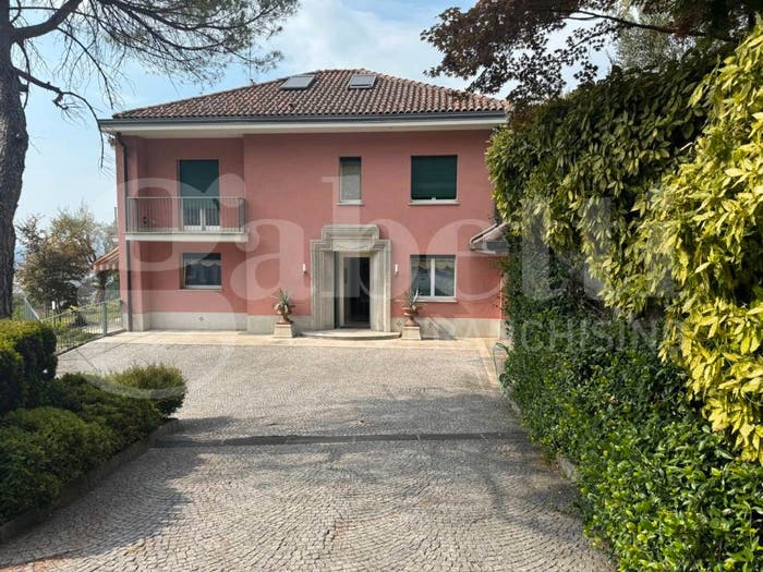 Casa con 5 locali in vendita in Rancio, Lecco
