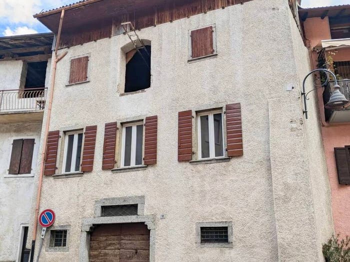 Casa con 6 locali in vendita in Via Ernesto Battista Merli, Tiarno di Sopra, Ledro