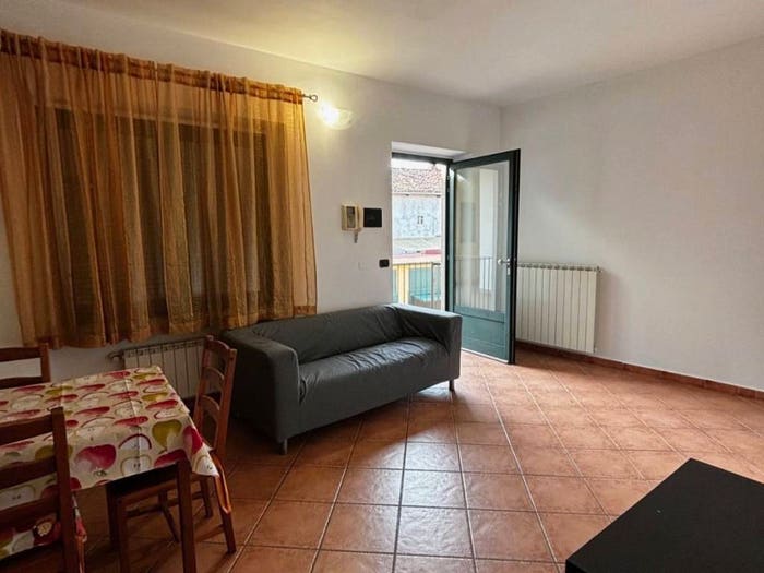 Appartamento bilocale in vendita in Via Settembre, Albiano d'Ivrea