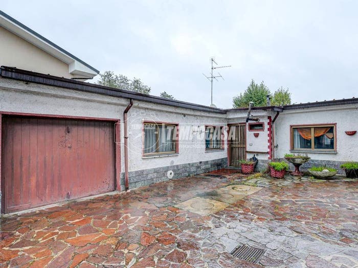 Appartamento bilocale in vendita in Via Don Giovanni Minzoni, Centro, Castano Primo