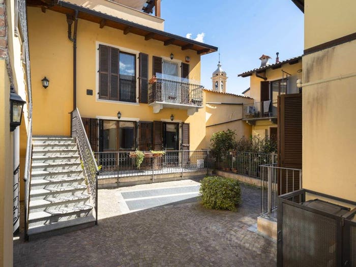 Appartamento bilocale in vendita in Via Martiri di Belfiore, Centro Storico, Collegno