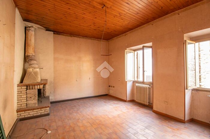 Casa quadrilocale in vendita in Via Camillo Benso Conte di Cavour, Forano