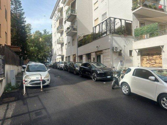 Appartamento quadrilocale in vendita in Via Giovanni Battista Falda, Monteverde Vecchio, Roma