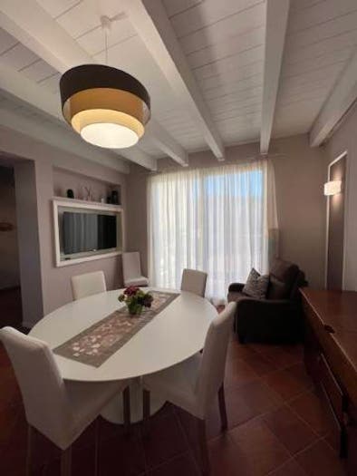Casa con 5 locali in vendita in Montale