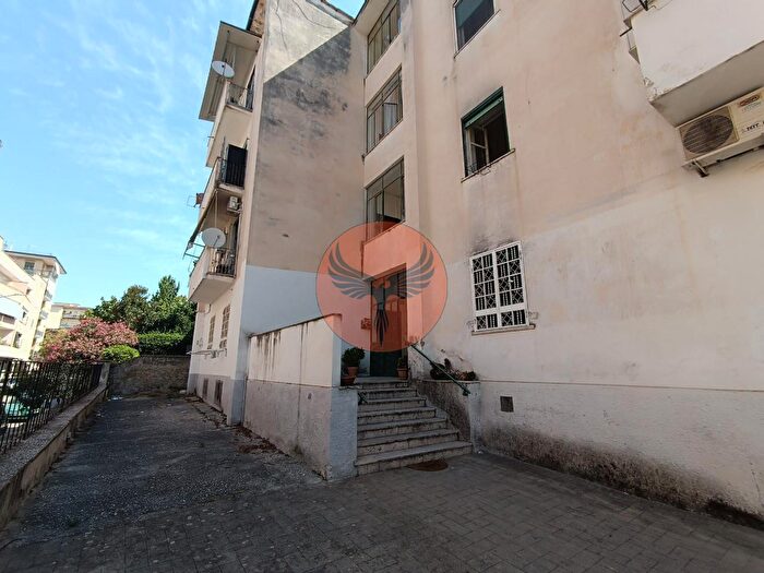 Appartamento bilocale in vendita in Via Giulio Antonio Acquaviva, Caserta
