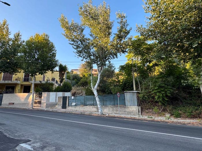 Casa con 6 locali in vendita in Via Orazio Bonanno, Annunziata Bassa, Messina
