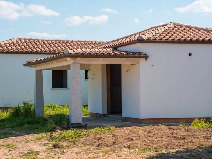 Casa quadrilocale in vendita in Via Punta Saline, Lido del Sole Vecchie Saline, Olbia