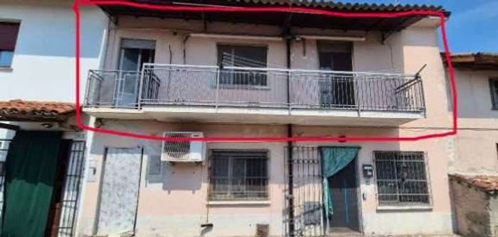 Appartamento trilocale in vendita in Via Burrone A, Lambrinia, Chignolo Po