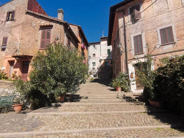 Appartamento trilocale in vendita in Via San Biagio, Centro, Palestrina