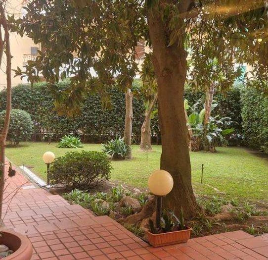 Appartamento quadrilocale in vendita in Via Degli Studi, Centro, Barcellona Pozzo di Gotto