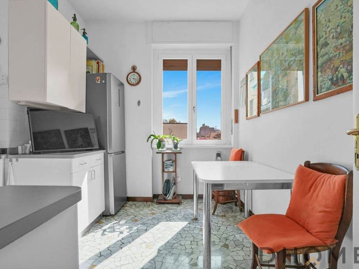 Appartamento trilocale in vendita in Via dei Transiti Milano MI Italia, Pasteur, Milano