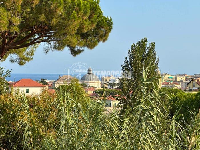 Appartamento bilocale in vendita in Via Costino Monte Carmelo B, Centro, Loano