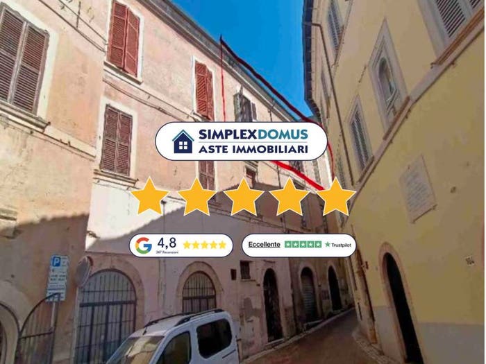 Appartamento con 6 locali in vendita in Via Regina Margherita, Centro, Ferentino