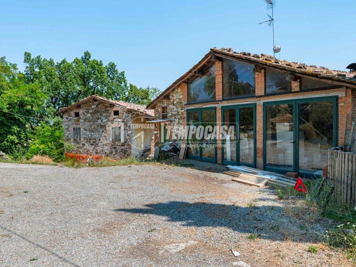 Casa quadrilocale in vendita in Via castellazzo, Marano sul Panaro