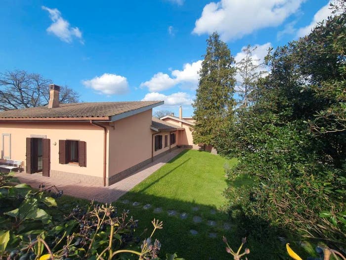 Casa con 6 locali in vendita in Centro, Acquapendente