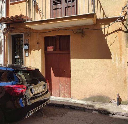 Casa quadrilocale in vendita in Via Vittorio Emanuele, Montelepre