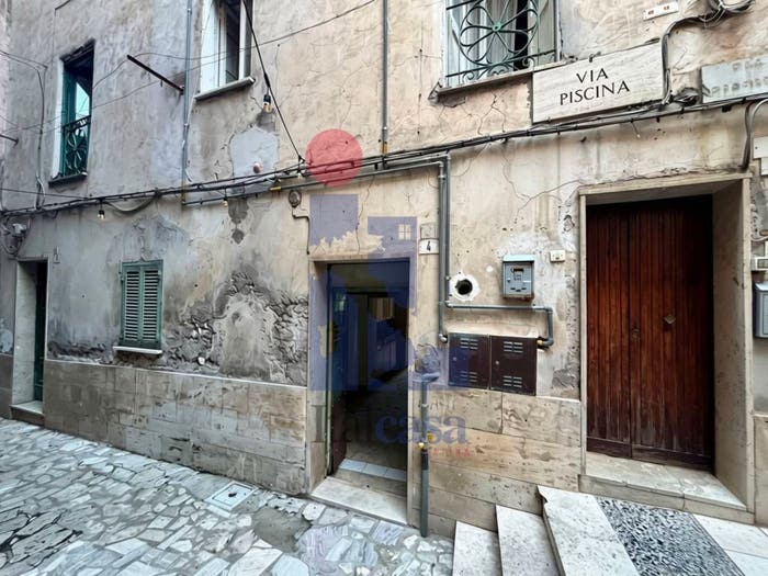 Appartamento bilocale in vendita in Via Piscina, Norma