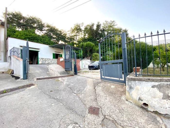 Casa monolocale in vendita in Via torciolano, Pianura, Napoli