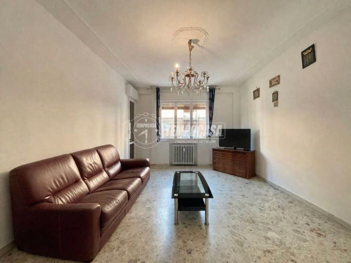 Appartamento quadrilocale in vendita in Via Abraham Lincoln, Ospedale, Carpi