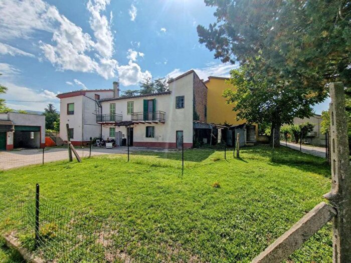 Appartamento trilocale in vendita in via Bellaria, Bellaria Pole Petriccio, Acqualagna
