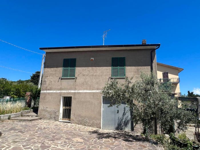 Casa trilocale in vendita in Piazza Umberto I, Centro, Panicale