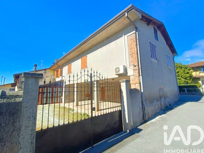 Casa con 5 locali in vendita in Via Tezze, Molinetto, Mazzano
