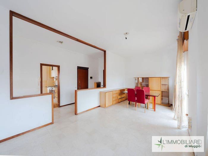 Appartamento trilocale in vendita in Via Vittorio Veneto, Centro, Capriate San Gervasio