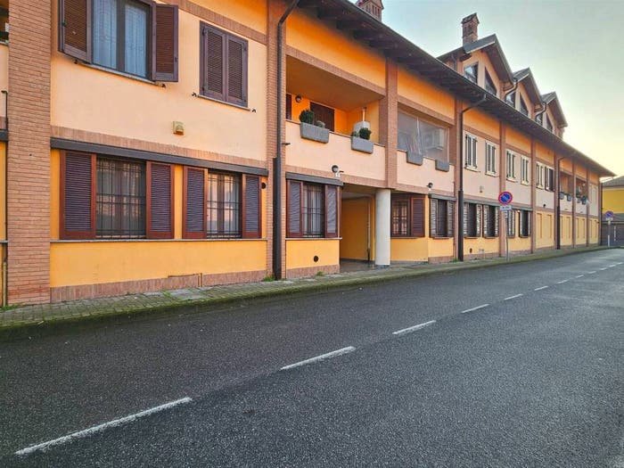 Appartamento trilocale in vendita in Via Gentile, San Vito, Gaggiano