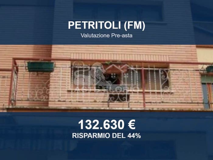 Appartamento con 5 locali in vendita in Cda Paganelli, Agroalimentare Monaldi, Petritoli