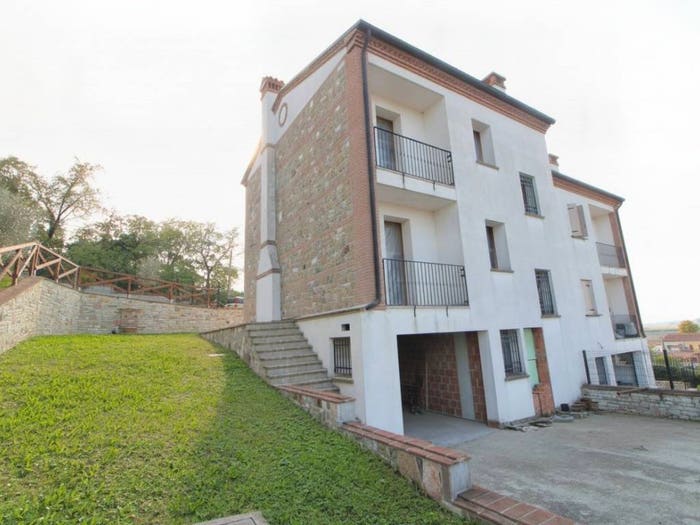 Casa quadrilocale in vendita in via Ca' Bianche b, Centro, Baone