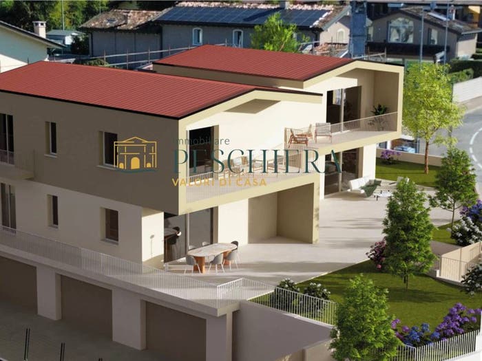 Appartamento trilocale in vendita in Via Venezia, Centro, Peschiera del Garda