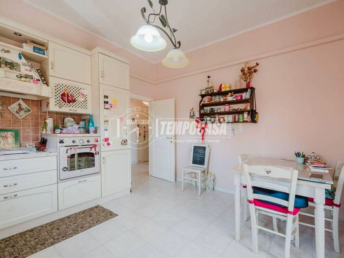 Appartamento trilocale in vendita in Via Fratelli Bandiera, Villanova, Castenaso