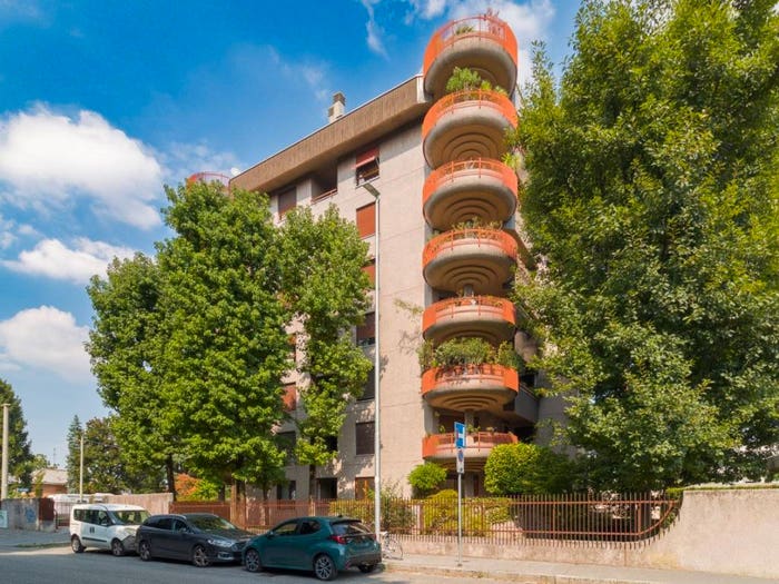 Appartamento quadrilocale in vendita in Via Bruno Pizzagalli, Triante, Monza