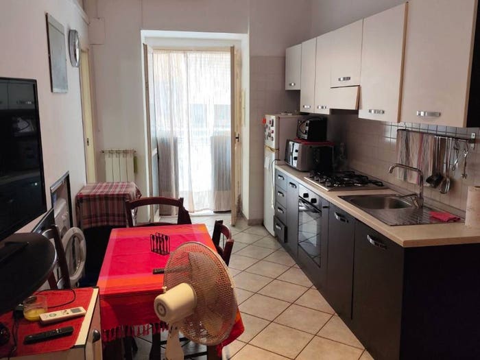 Appartamento trilocale in vendita in Via Angelo Rubino, Centro, Formia