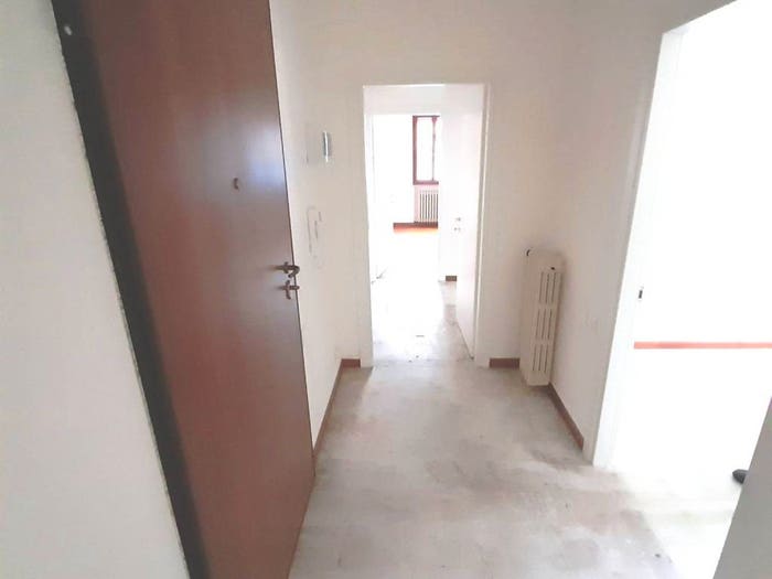 Appartamento quadrilocale in vendita in Via Alessandro Volta, Centro, Copparo