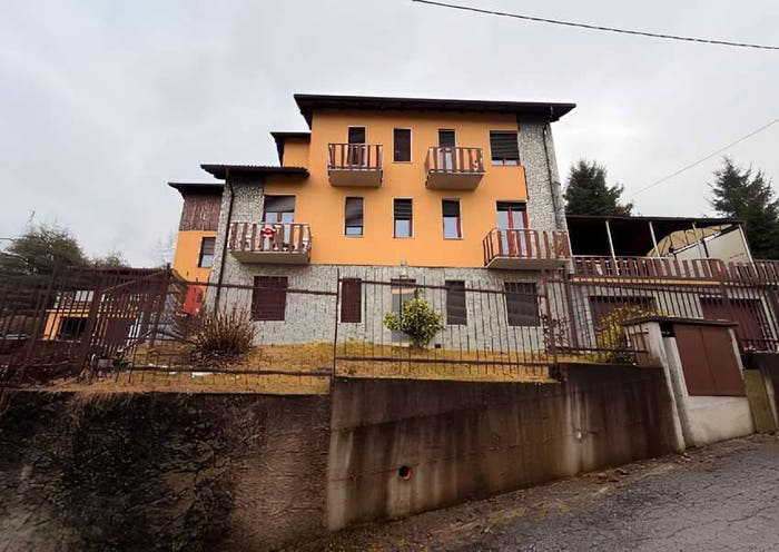 Appartamento trilocale in vendita in Via Belvedere, Maggio, Cremeno