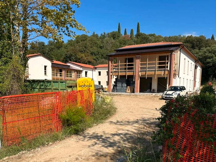 Appartamento quadrilocale in vendita in Via Tende, Colà, Lazise
