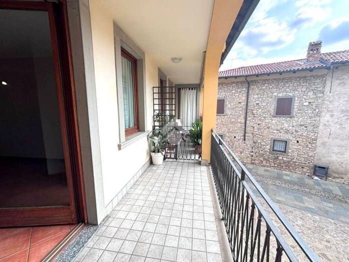 Appartamento trilocale in vendita in Via Cardinal Ferrari, Centro, Grumello del Monte