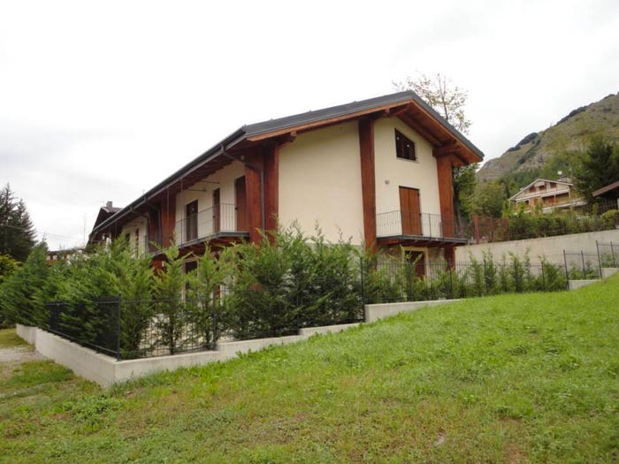 Appartamento bilocale in vendita in Via Albaretto, Entracque