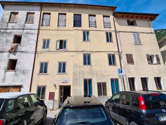 Casa con 6 locali in vendita in Piazza Teofilo Folengo, Campese, Bassano del Grappa