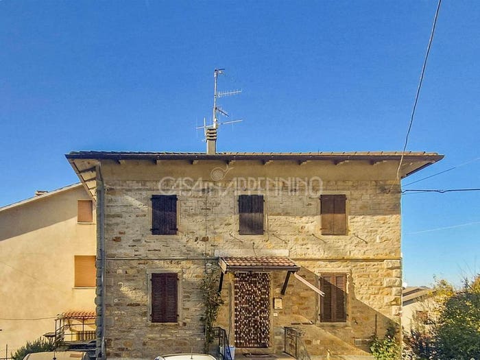 Casa trilocale in vendita in Centro, Palagano