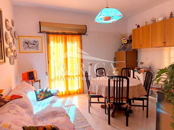 Casa quadrilocale in vendita in Via Giuseppe Mazzini, Balestrate Foce, Balestrate