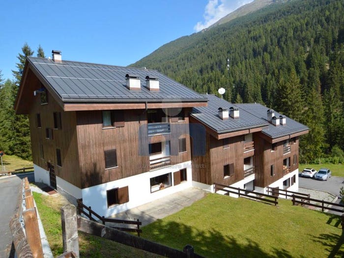 Appartamento trilocale in vendita in Via Vedich, Santa Caterina, Valfurva